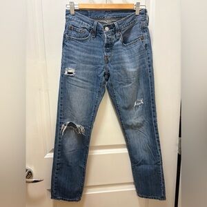 Levi's Classic Blue Denim Jeans